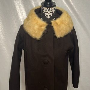 Women’s wool coat with fur